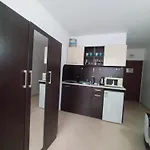 Διαμέρισμα сънсет бийч 3 *