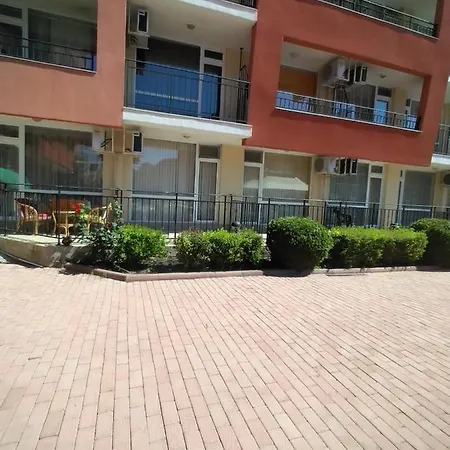 Apartment сънсет бийч 3