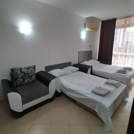 아파트 сънсет бийч 3