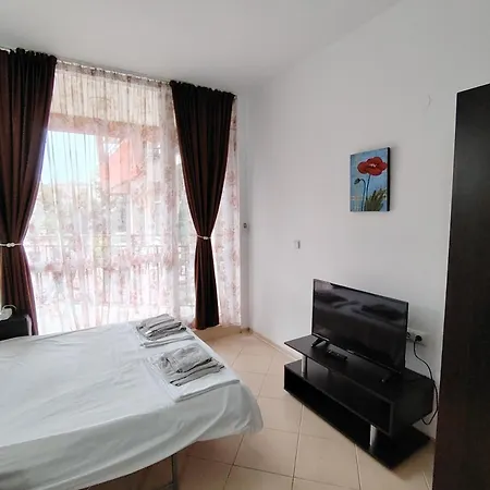 сънсет бийч 3